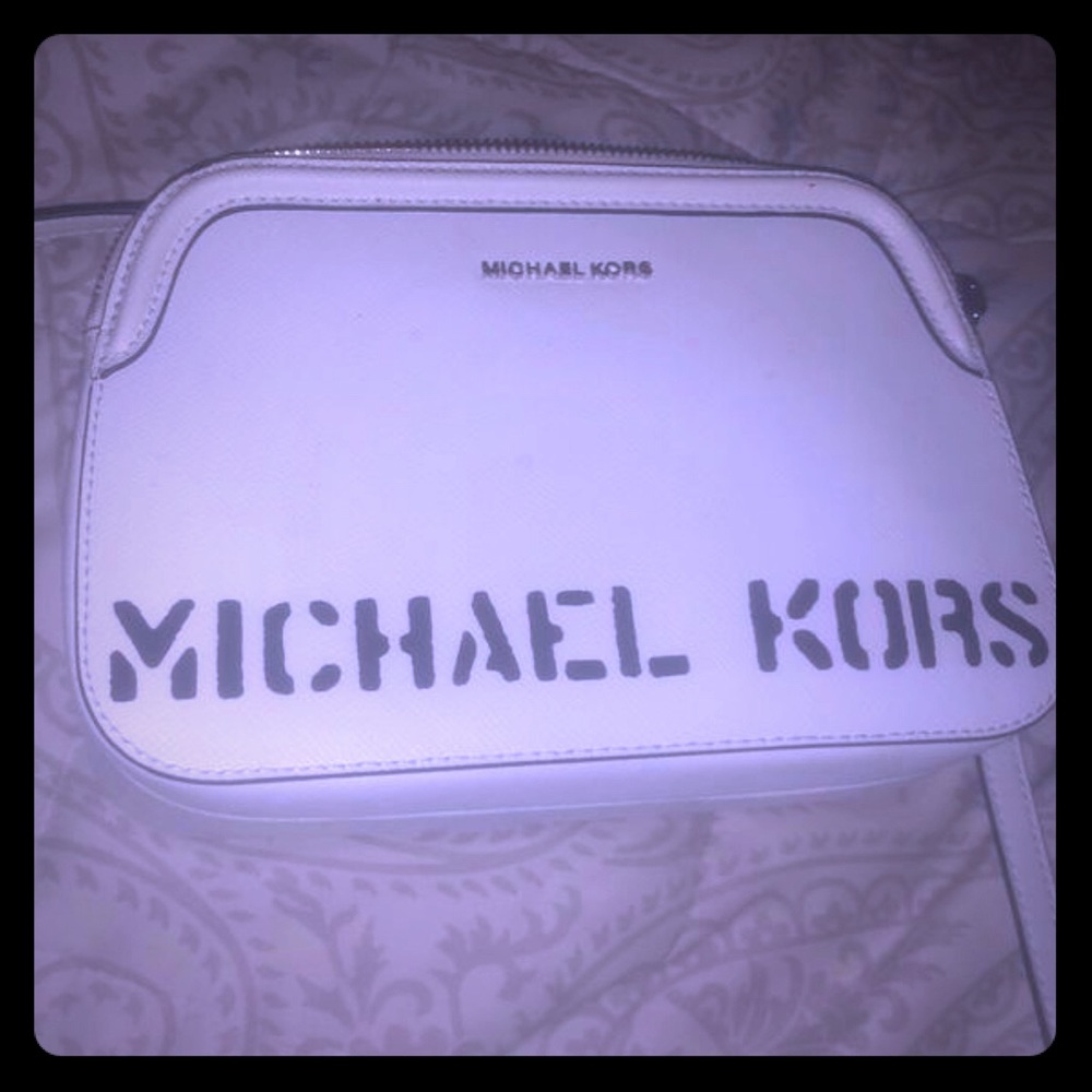 Mk purse new